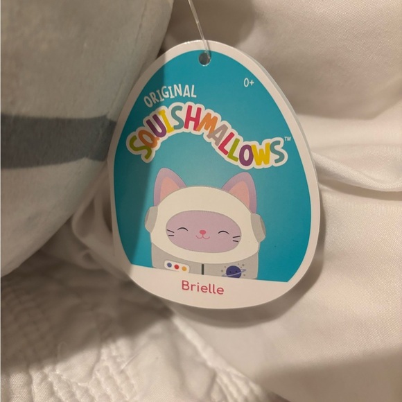 Squishmallows Astronaut Cat Plush Brielle 8 in - Picture 2 of 3